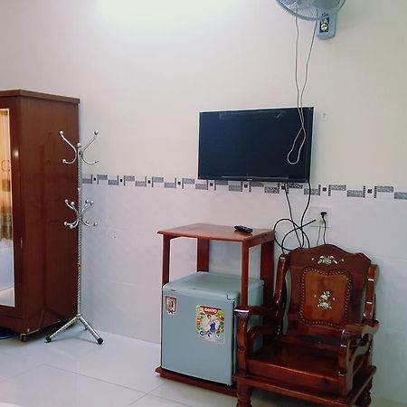 Huynh Nhu Hotel Cà Mau Buitenkant foto