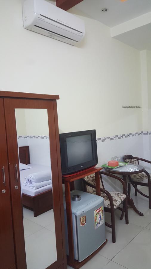 Huynh Nhu Hotel Cà Mau Buitenkant foto