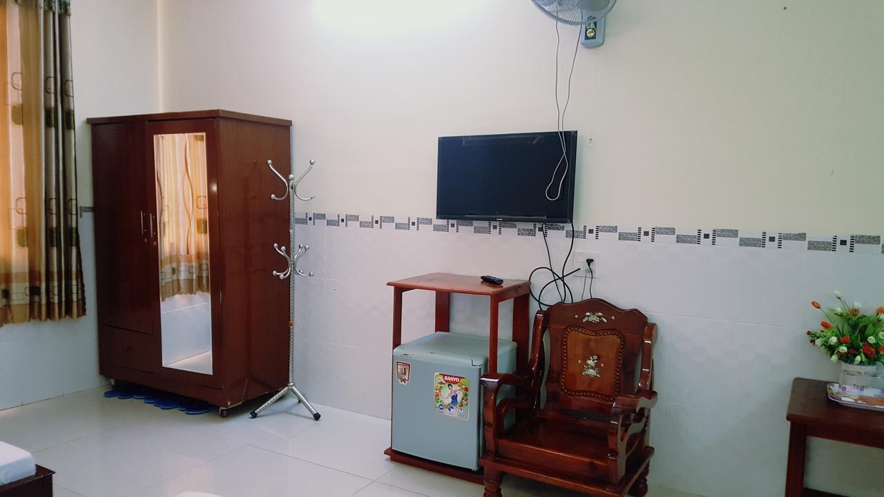 Huynh Nhu Hotel Cà Mau Buitenkant foto